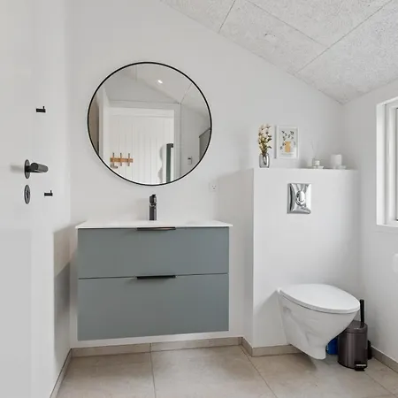 Newly Renovated Near The Water * Hadsund